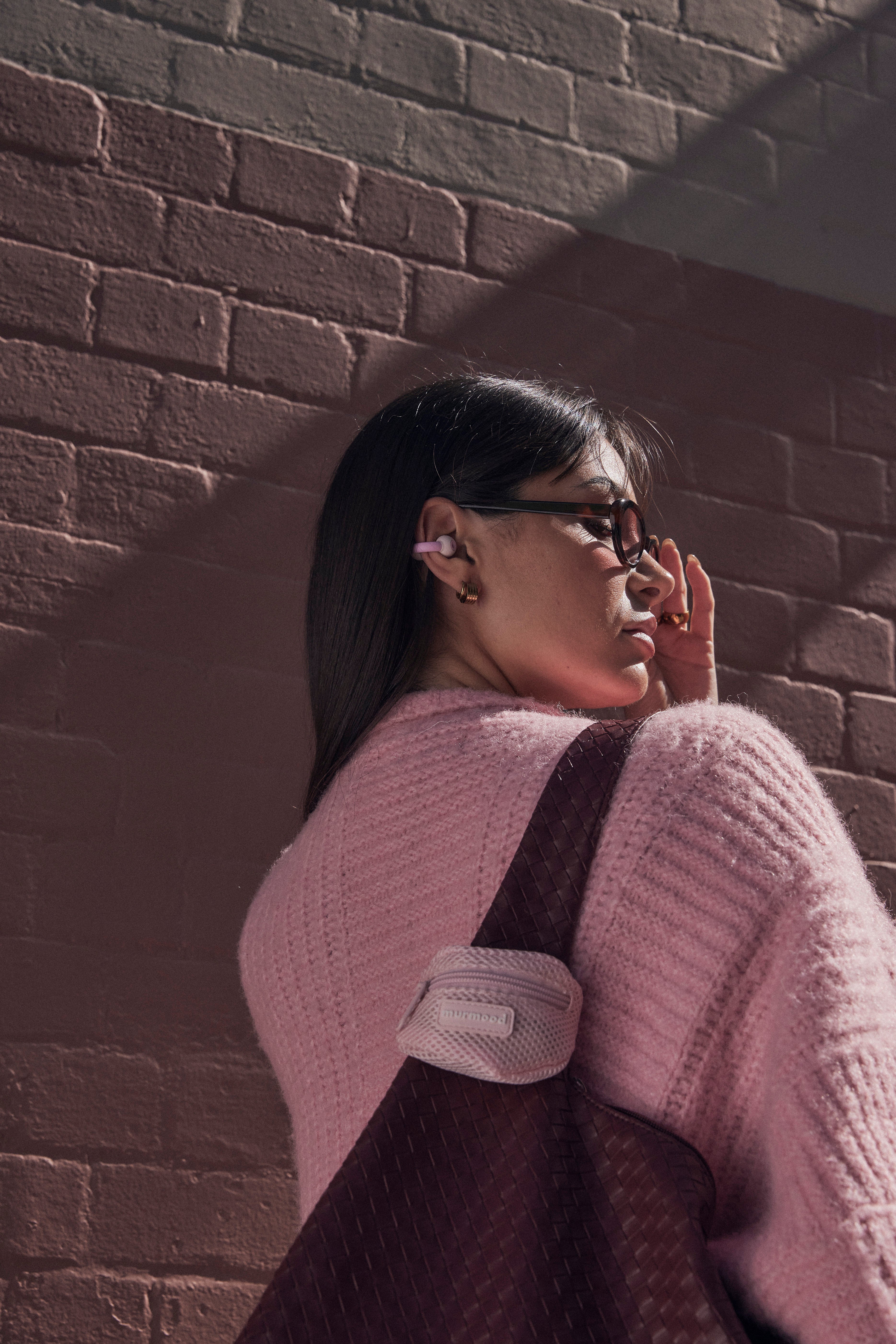 murmood Open-Ear Clip earbuds-
Soft blush