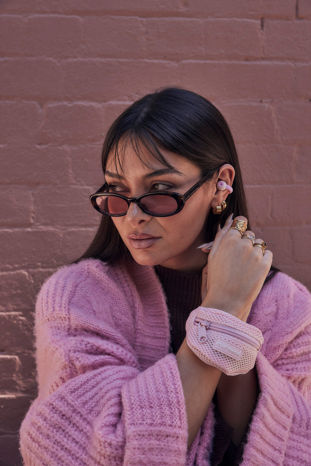 murmood Open-Ear Clip earbuds-
Soft blush